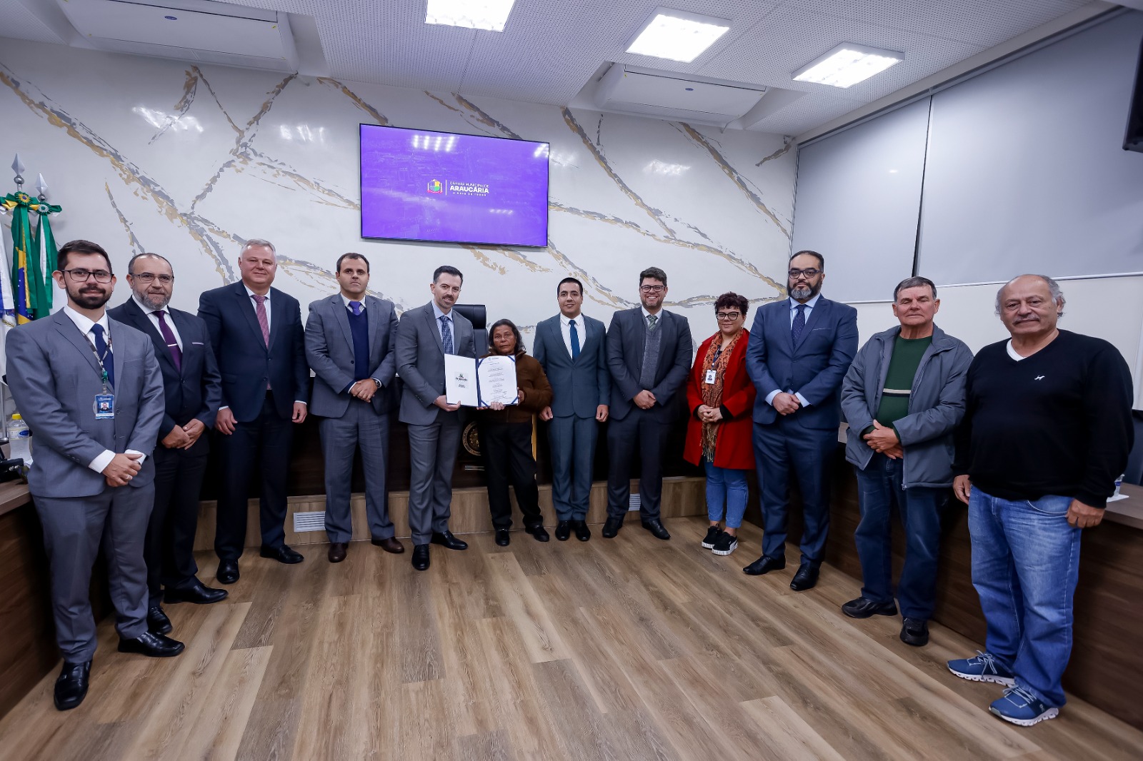 Comissão do TJPR media acordo de regularização fundiária em Araucária